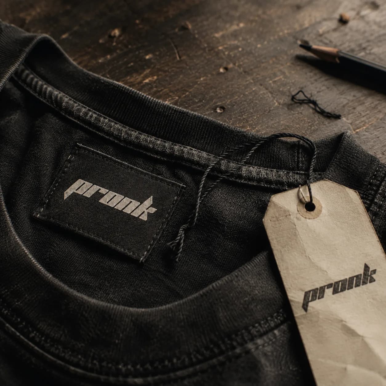PRONK — woven neck label and hang tag